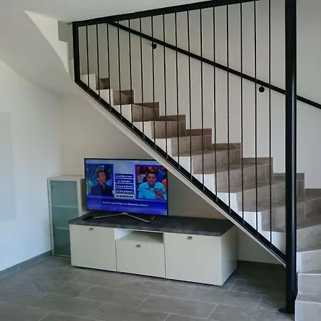 Hébergement de vacances House With 2 Bedrooms In With Enclosed Garden And Wifi